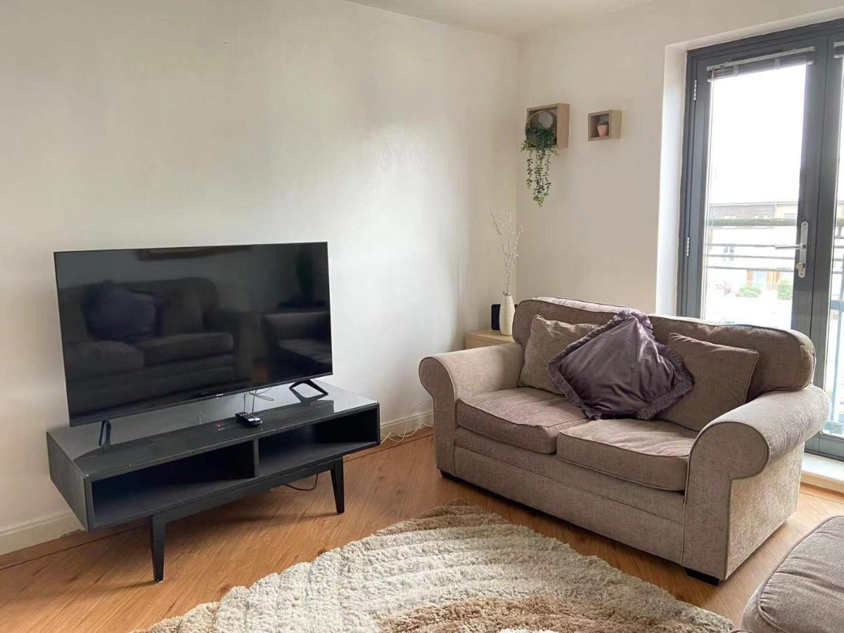 Lovely 2-Bedrooms Apartment Step To The Beach Swansea Eksteriør bilde