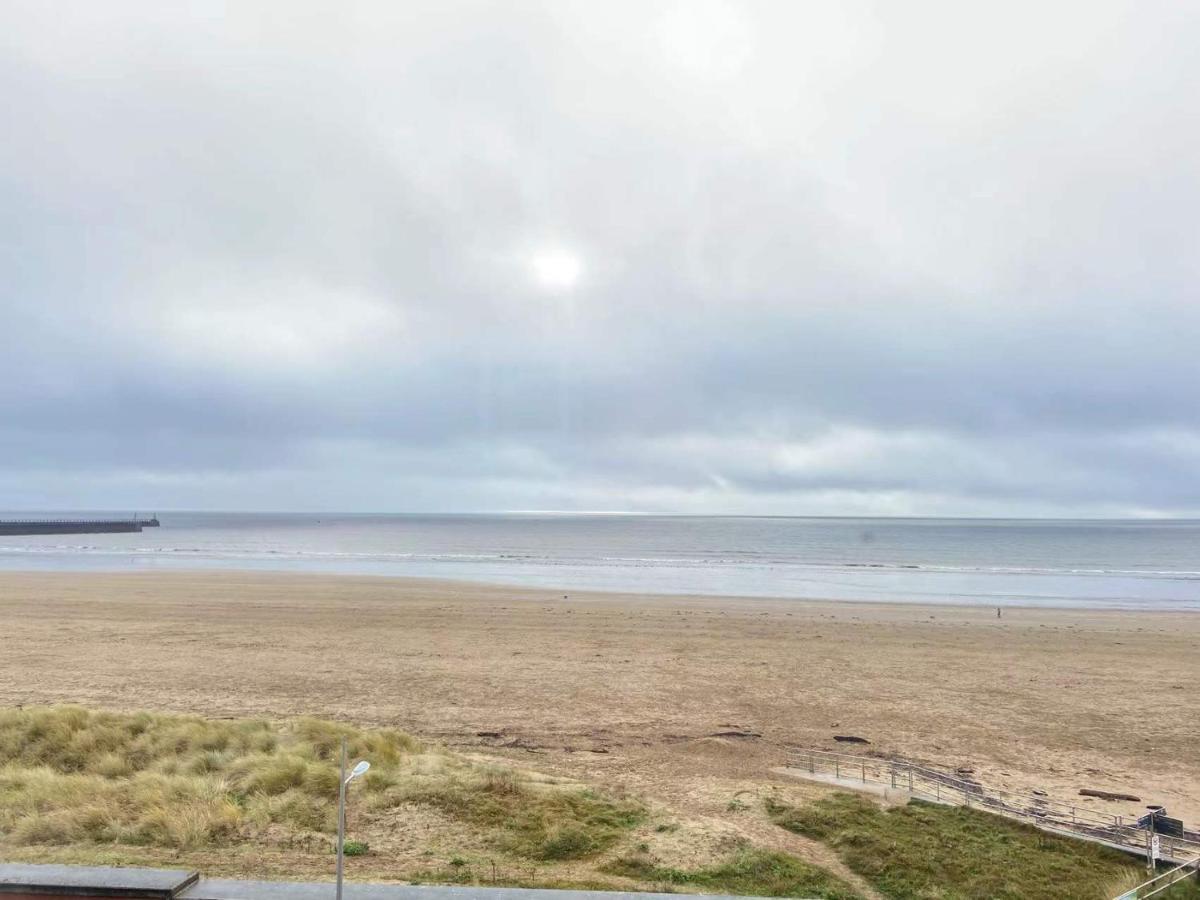Lovely 2-Bedrooms Apartment Step To The Beach Swansea Eksteriør bilde